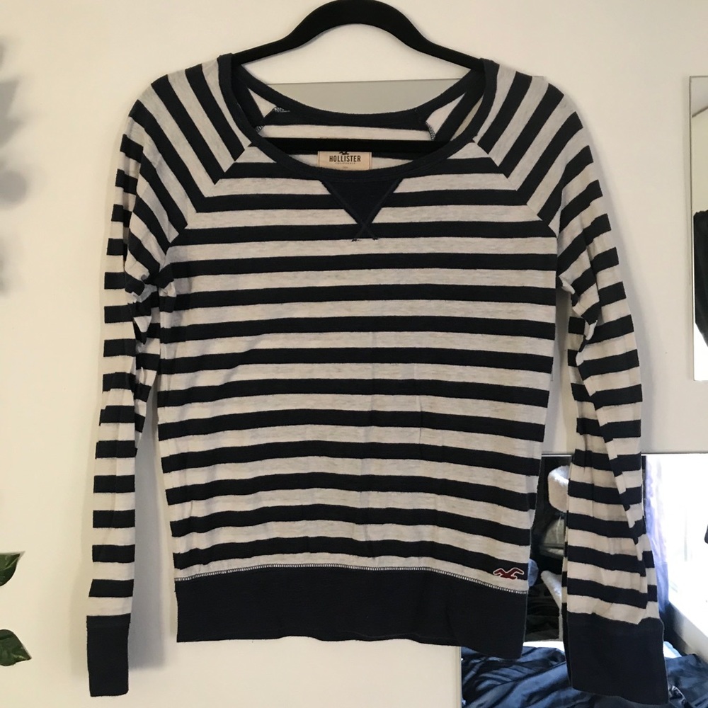 Navy stripe long sleeve